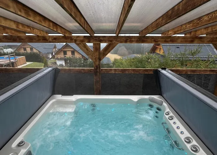 Kubinska Apartment *